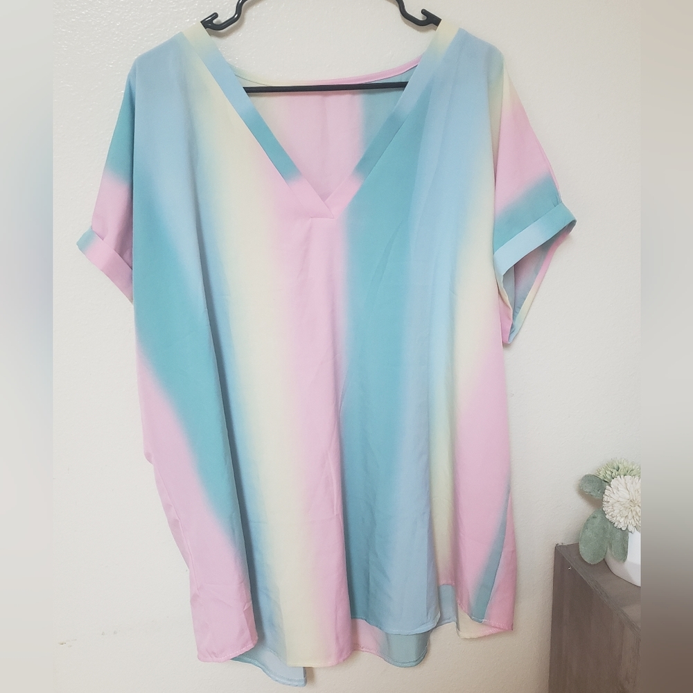 Plus Ombre' V-Neck Blouse